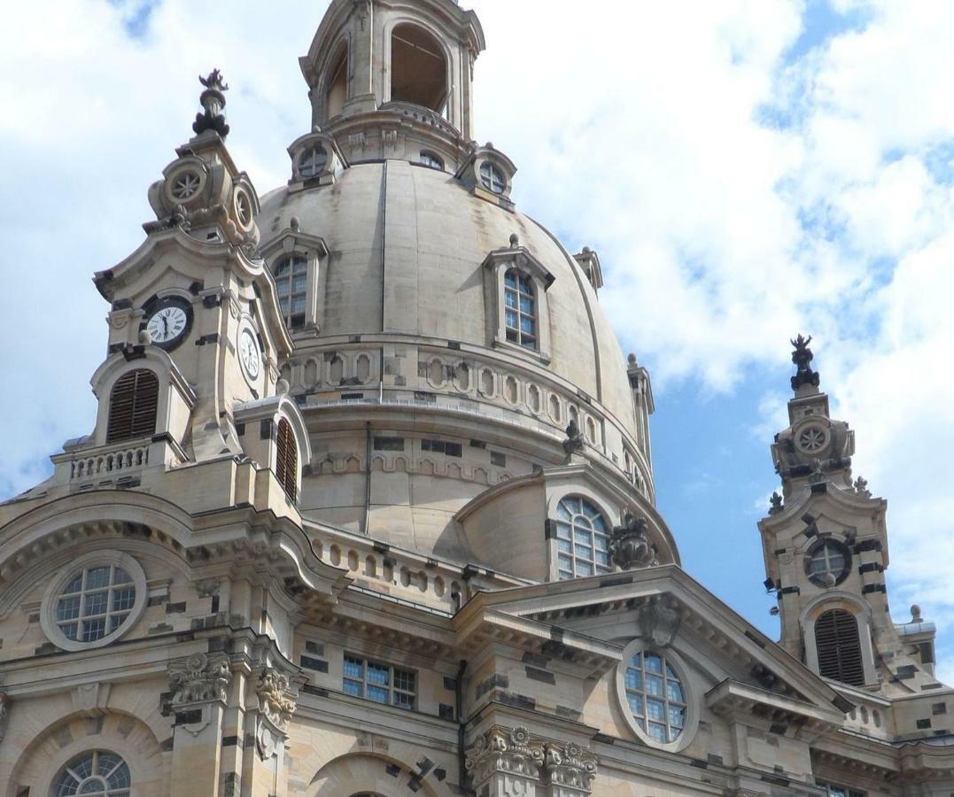Strohhutmanufaktur Appartement Dresden Buitenkant foto